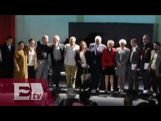 ISSSTE presenta el libro 54 poemas sobre la casa / Martín Espinosa