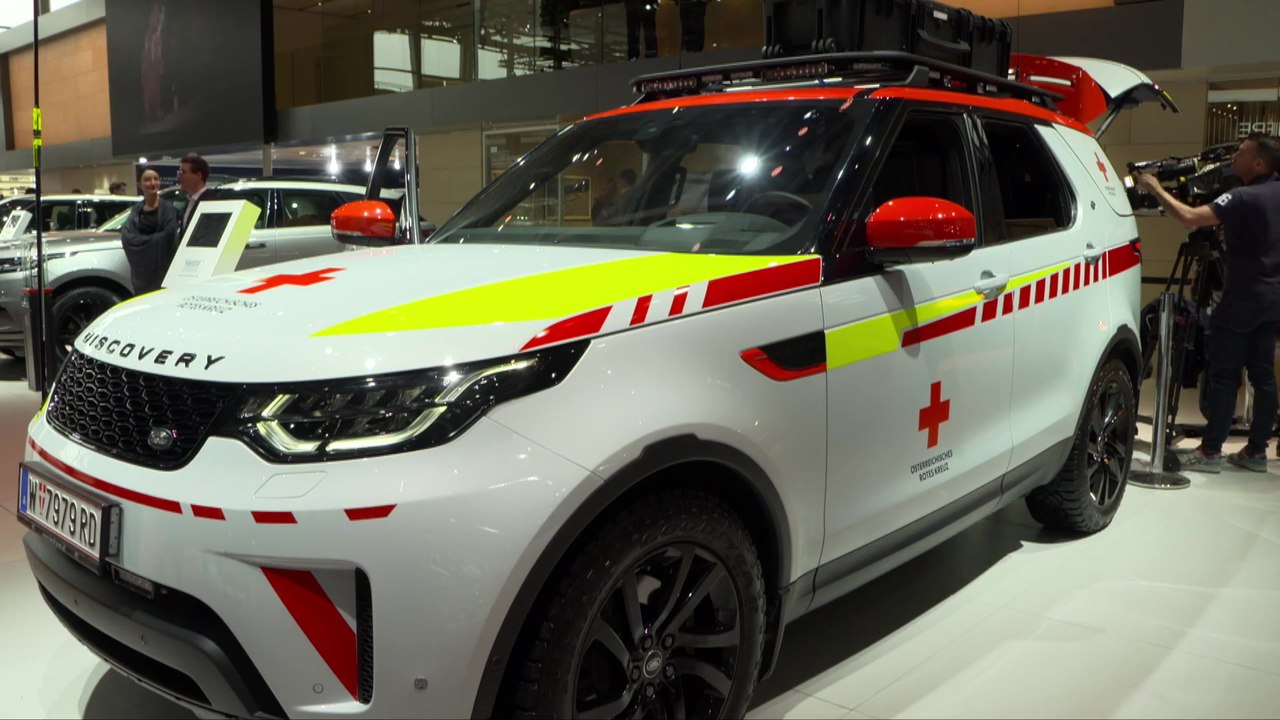 Paris 2018 - Große Jubiläumsfeier bei Jaguar Land Rover