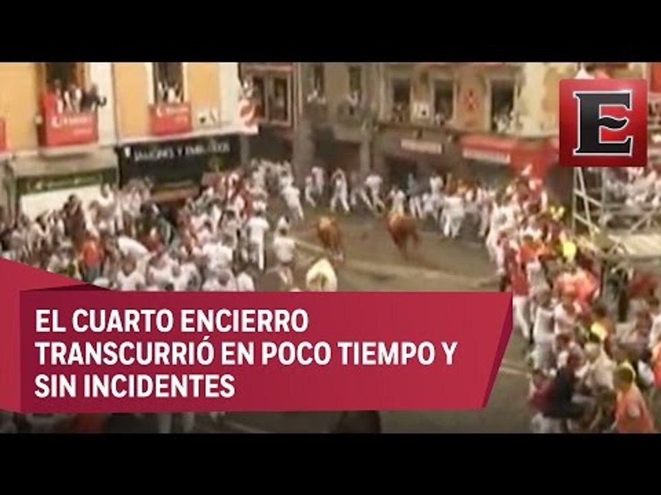 Rápido cuarto encierro de San Fermín en Pamplona
