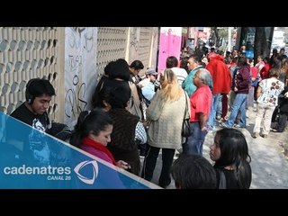 Miles de mexicanos renuevan credencial de elector