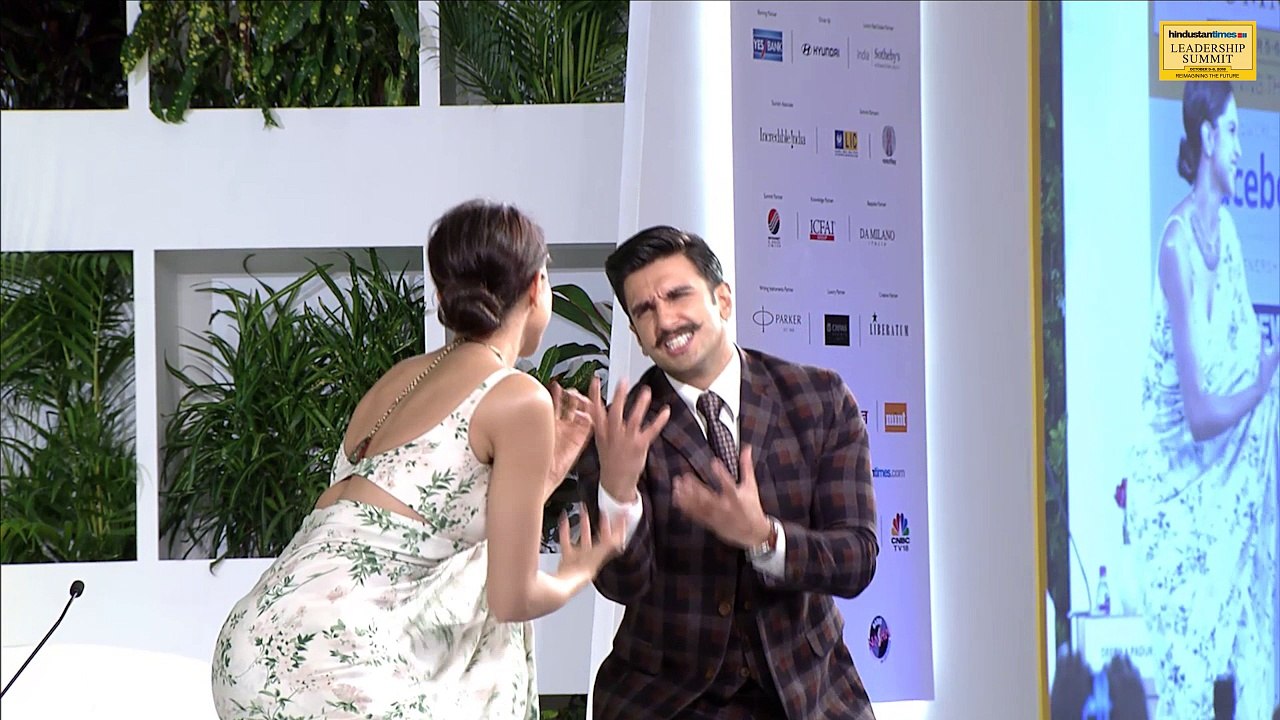 Watch: Ranveer Singh, Deepika Padukone recreate 'Khalibali' magic at HTLS 2018