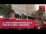 Bomberos combaten incendio en Mercado Hidalgo de la colonia Doctores