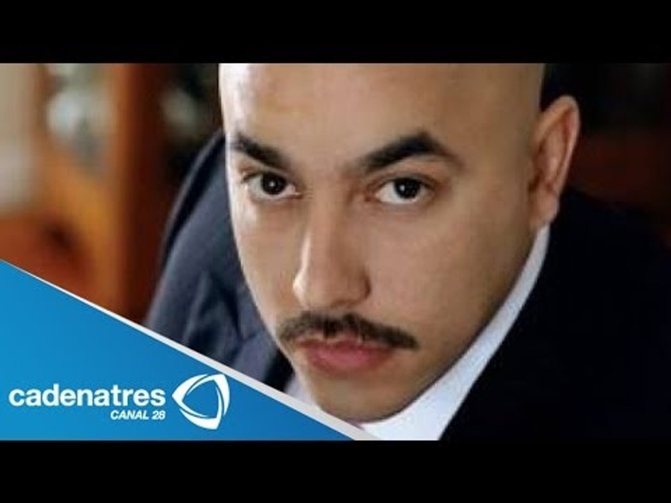 Lupillo Rivera no llena el palenque de Guadalajara / Lupillo Rivera in arena of Guadalajara