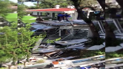 Adnan Oktar'ın villasında yıkım iş makineleriyle değil balyozlarla yapılıyor