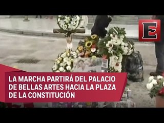 Caminata en calles del Centro Histórico en honor a Juan Gabriel