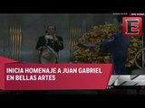 Aida Cuevas deslumbra en el  homenaje a Juan Gabriel en Bellas Artes