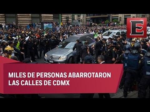 Cenizas de Juan Gabriel arriban a Bellas Artes