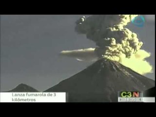 Volcán Colima lanza fumarola de 3 kilómetros