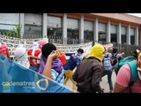 VIDEO: Normalistas causan destrozos en Guerrero