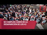 Marchan por aniversario de los 43 normalistas desaparecidos