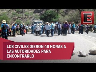 Policía comunitaria de Guerrero toman carretera federal Tlapa-Chilpancingo