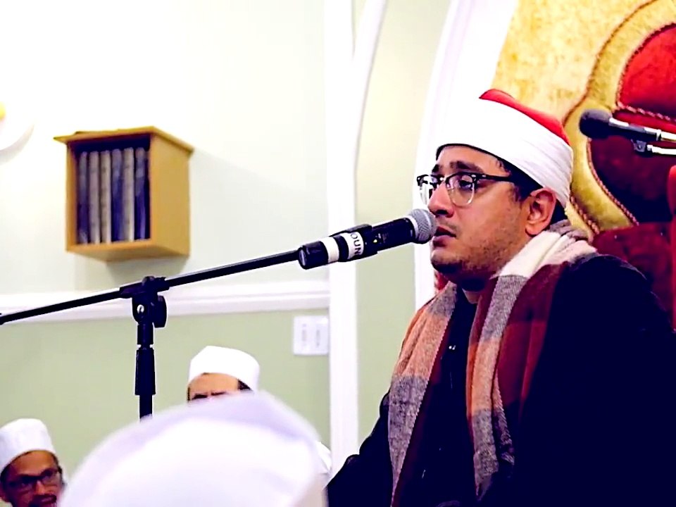 وأمرت أن أكون من المسلمين ... وأن أتلو القرآن ❤️