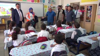 Kilis' Te 8 Bin Öğrenciye Çanta ve Kırtasiye