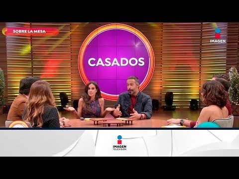 Sobre la mesa hablamos de los amores prohibidos...| Sale el Sol