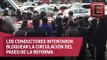 Taxistas y policías se enfrentan en el Ángel de la Independencia