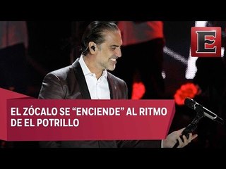 Alejandro Fernández pone a cantar a todos en el Zócalo Capitalino