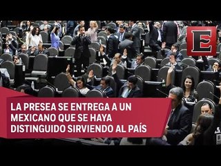 Mexicanos radicados en EU figuran para recibir la Medalla al Mérito Cívico