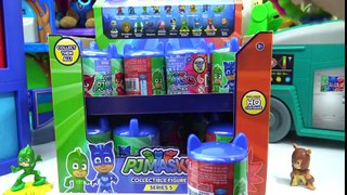 PJ MASKS Collectible Figures Surprise Capsules Series 5 with Owlette, Catboy & Gekko