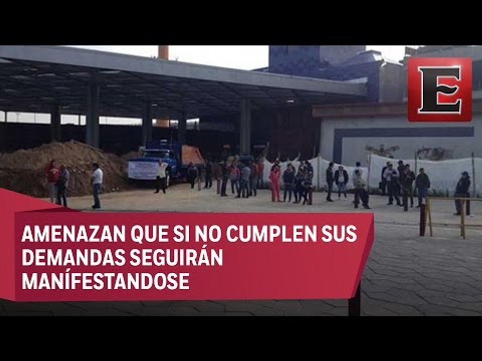 Trabajadores del Museo del Papalote se manifiestan por pagos atrasados