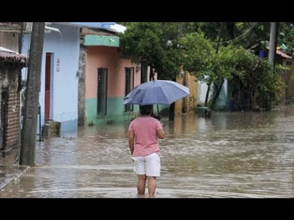 VIDEO: Mal tiempo afecta Colima