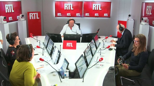 Hommage à Charles Aznavour : Il avait choisi l'assimilation , dit Olivier Mazerolle