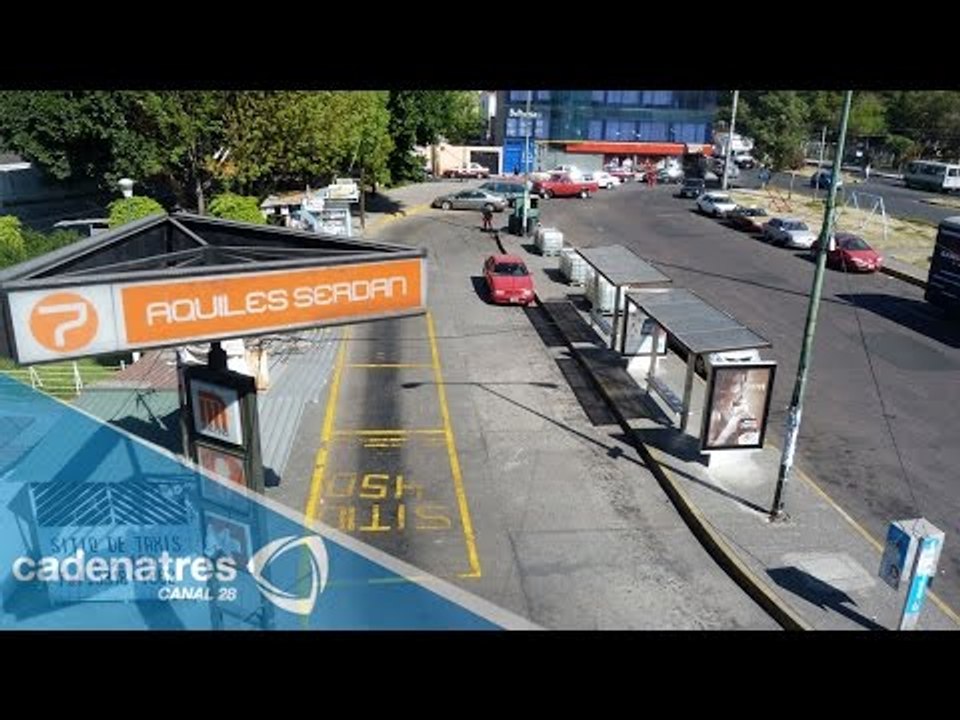 Vecinos bloquean avenida Aquiles Serdán