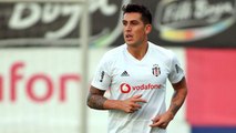 Beşiktaş'ın Şilili Stoperi Enzo Roco, Vida ve Pepe ile Oynadığı İçin Mutlu Olduğunu Dile Getirdi