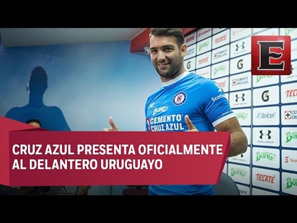 Martín Cauteruccio se pinta de celeste