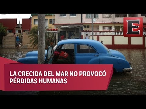 Intensas inundaciones en los barrios costeros de La Habana