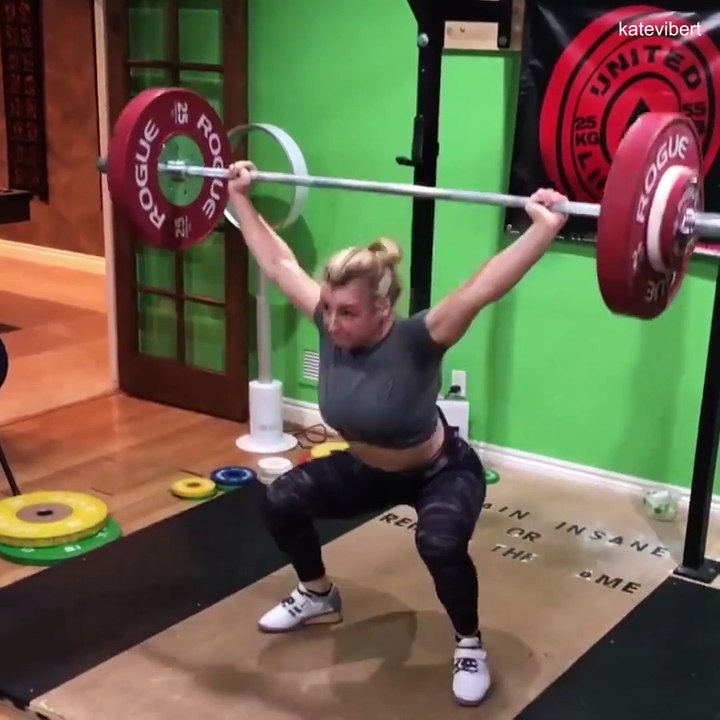 This athlete will leave you in complete awe!! Credit: instagram.com/katevibert/