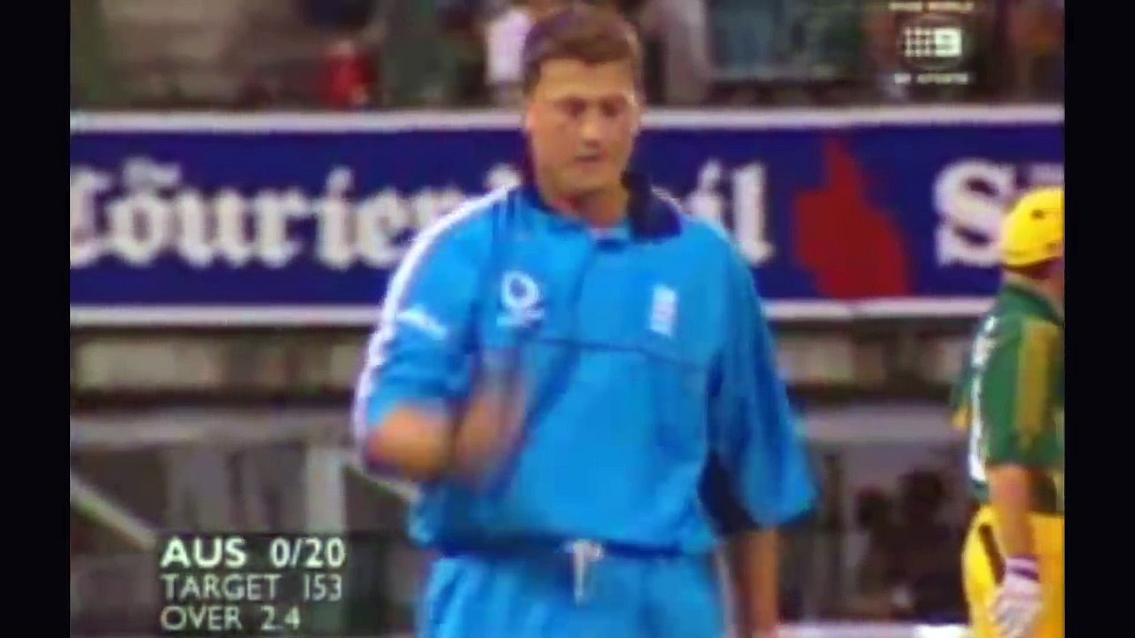 Top_10_Funny_Fielding_on_Boundary_Line_in_Cricket_History_Ever My_sports_cricket video