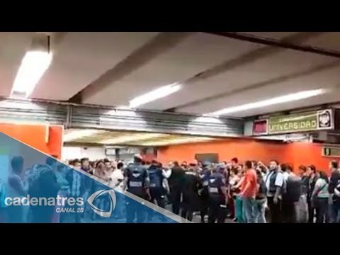 Vendedores enardecidos golpean a policías en las instalaciones del Metro Xola