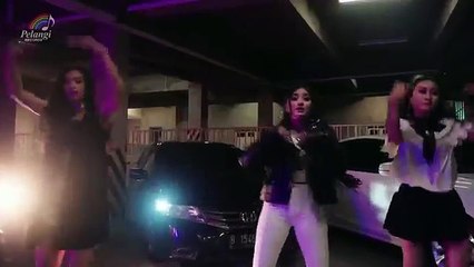 Ghea Youbi - Gak Ada Waktu Beib (Official Music Video)