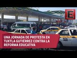 Maestros toman gasolineras y regalan combustible en Chiapas