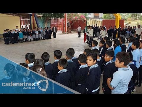 Qué dice mi mamá que siempre si : Sección 22 sí adelanta inicio del ciclo escolar en Oaxaca