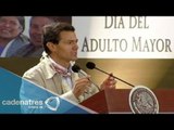 EPN reconoce la entrega y sacrificio de los adultos mayores