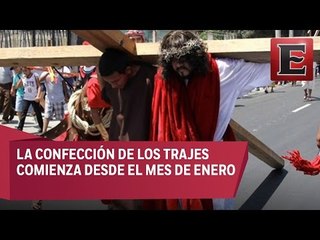 Alistan vestuarios para la representación 174 de la Pasión de Cristo en Iztapalapa