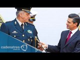Peña Nieto 'acalambra' a las Fuerzas Armadas