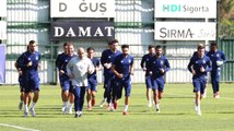 Fenerbahçe'de Cocu ile Sorun Yaşayan İsimler Önümüzdeki Günlerde Kadro Dışı Bırakılması Bekleniyor