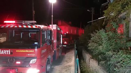 Yaşlı Çift Alevler Arasında Kaldı