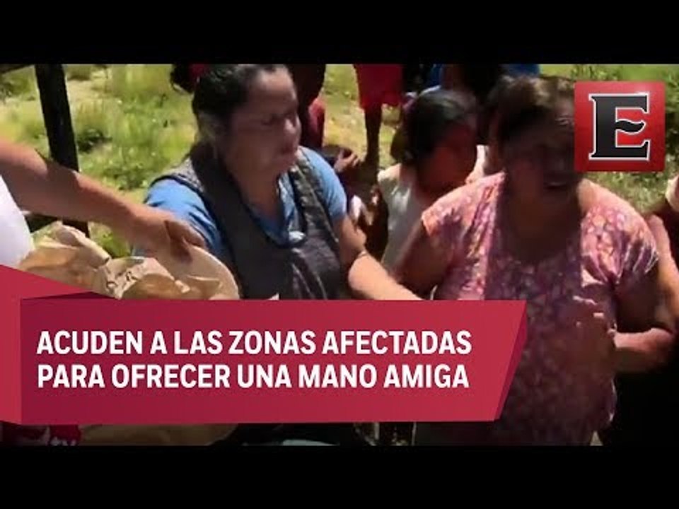 Ciudadanos dan comida y víveres a afectados por temblor en Oaxaca