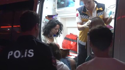 Otomobil Tır'ın Altına Girdi: 1 Ölü, 2 Yaralı