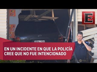 Dos niños mueren al estrellarse vehículo contra escuela de Sídney, Australia