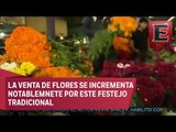 Capitalinos acuden al mercado de Jamaica para comprar flores en el Día de Muertos