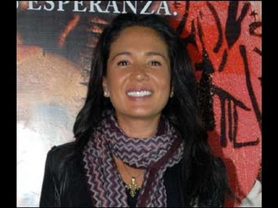 Yolanda Andrade se niega a escribir un libro  // Yolanda Andrade refuses to write a book