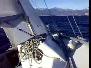 Vela bolina con raffiche a 30 nodi