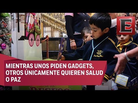 Niños acuden al Palacio Postal para escribir su carta a los Reyes Magos
