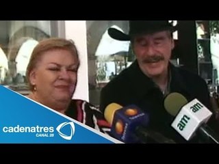 Paquita la del Barrio visita a Vicente Fox en su Hacienda de San Cristobal
