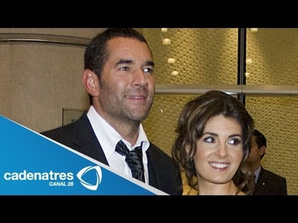 Eduardo Santamarina feliz con la familia que forma con Mayrin Villanueva