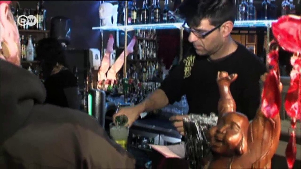 Auf Rezept: Geschmorte Schweinebäckchen | Euromaxx